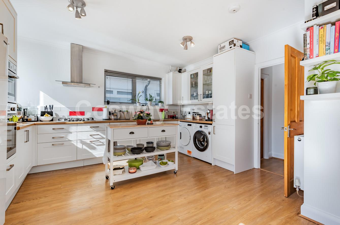 Hale Drive, Mill Hill